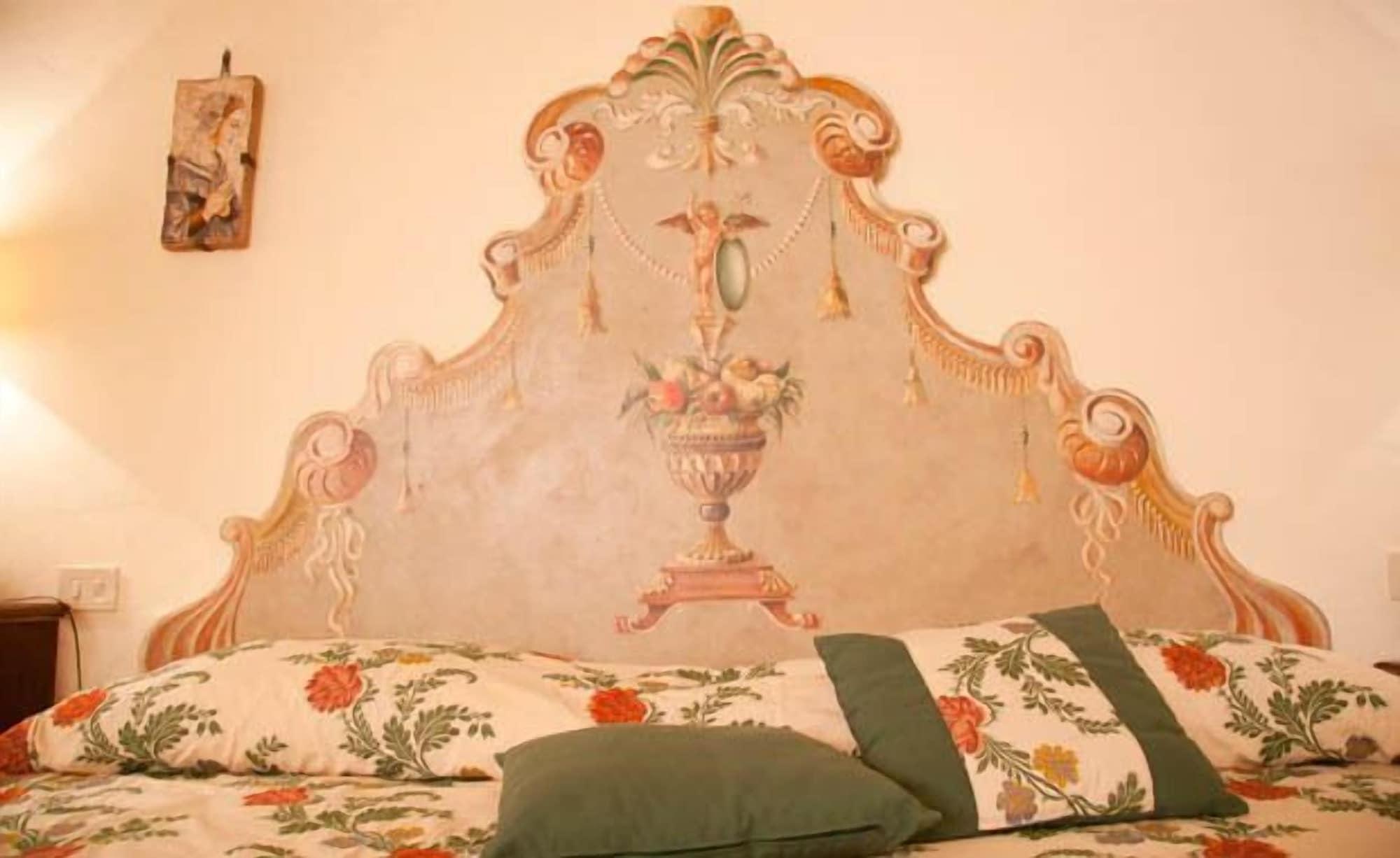 كورتونا B&B Piccolo Hotel المظهر الخارجي الصورة