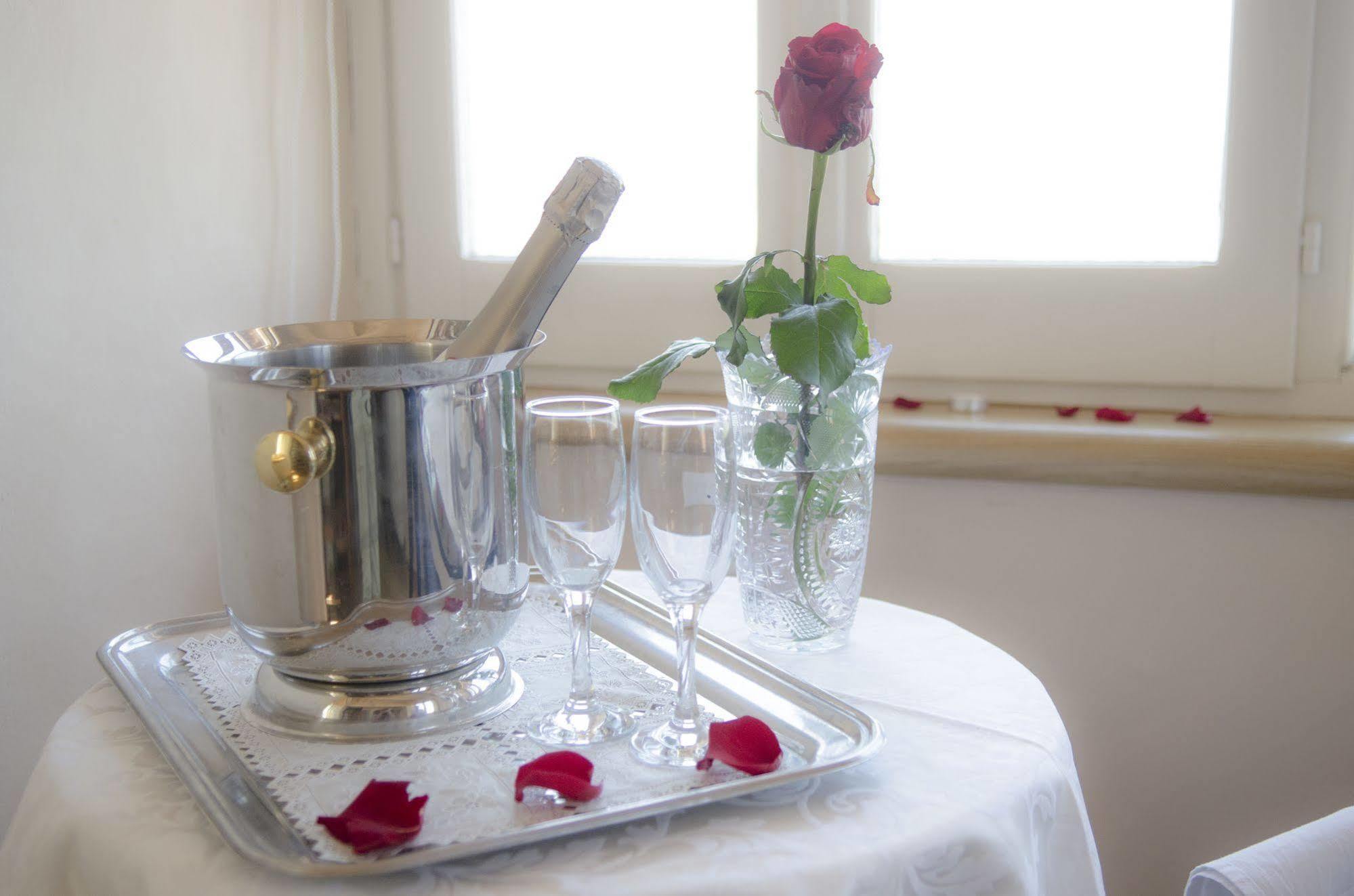 كورتونا B&B Piccolo Hotel المظهر الخارجي الصورة